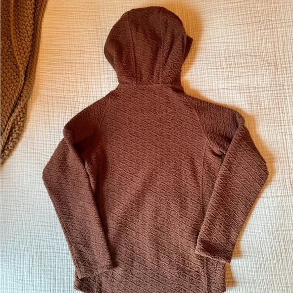 Patagonia Brown Quilted Hooded Pullover - Picture 2 of 3